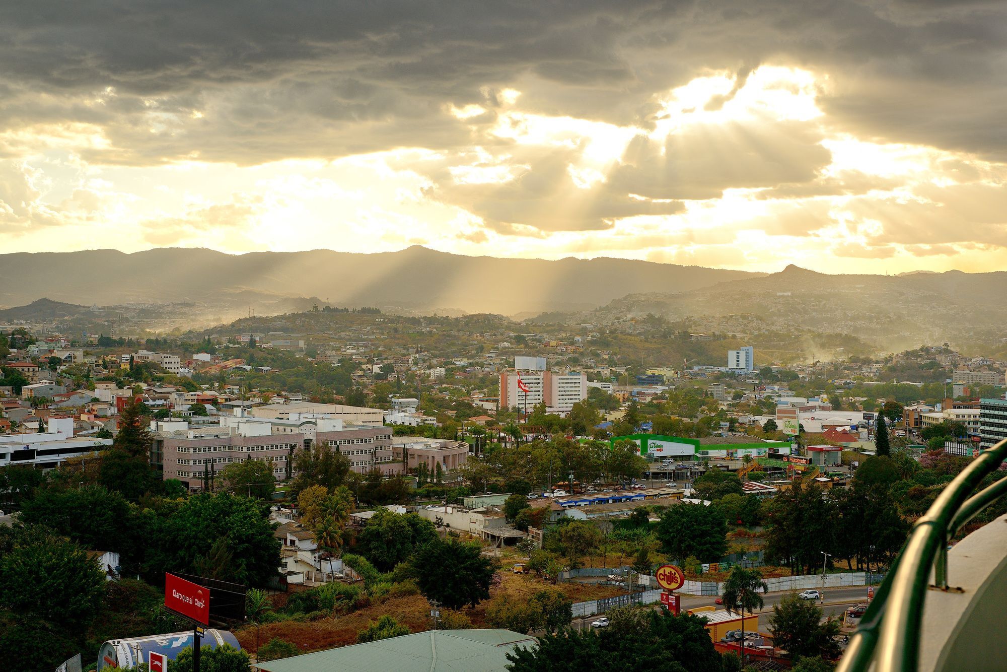 Tegucigalpa Marriott Hotel Exterior photo